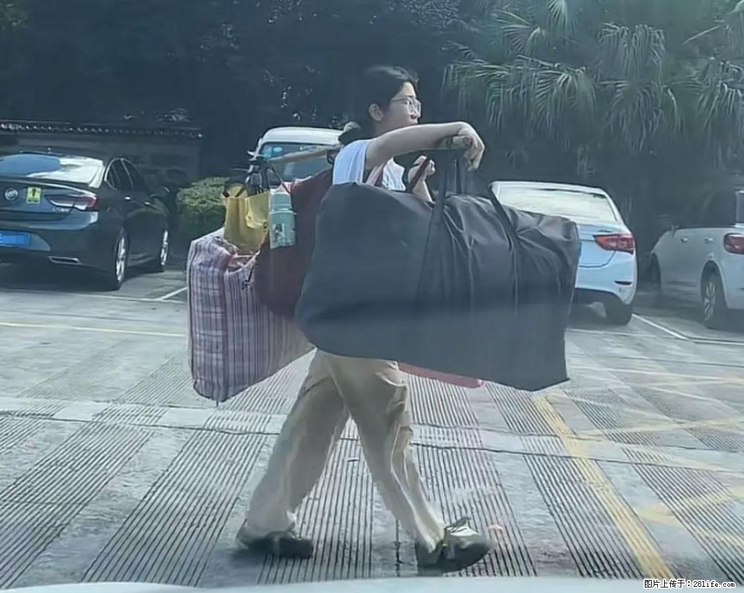 全网追的“扁担女孩”，找了一份暑假工，时薪12元 - 天津生活资讯 - 天津28生活网 tj.28life.net